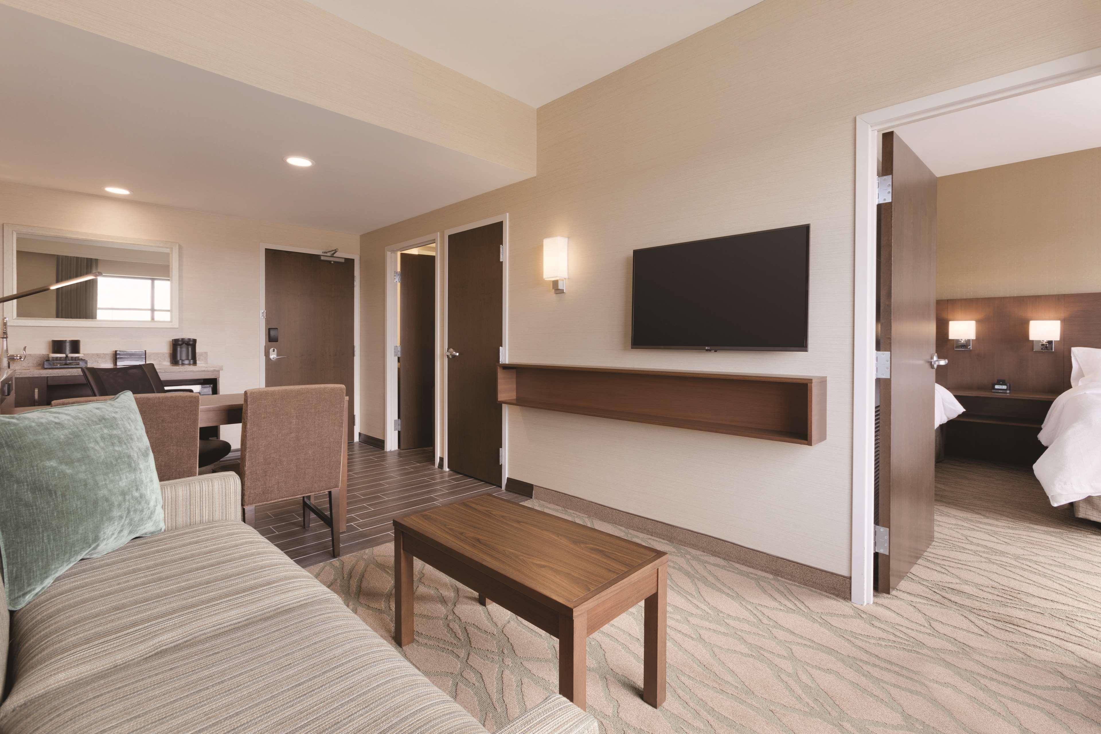 Embassy Suites By Hilton Akron Canton Airport North Canton Buitenkant foto