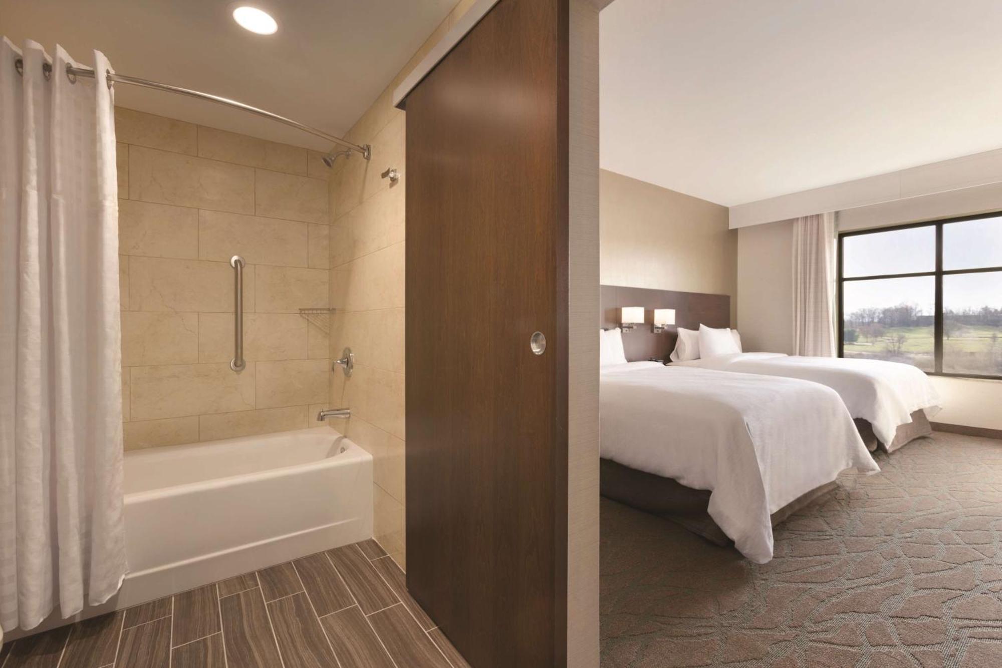 Embassy Suites By Hilton Akron Canton Airport North Canton Buitenkant foto